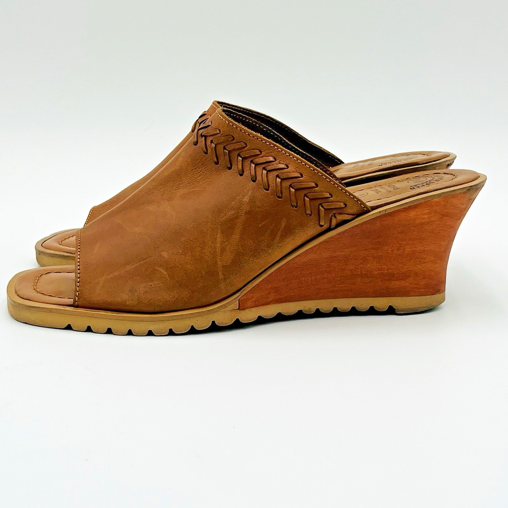 Leather Joy Jewel Womens 9.5M Brown Leather Wedge Mule Slide Sandals Open Toe